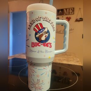 Buc-ees Tumbler
